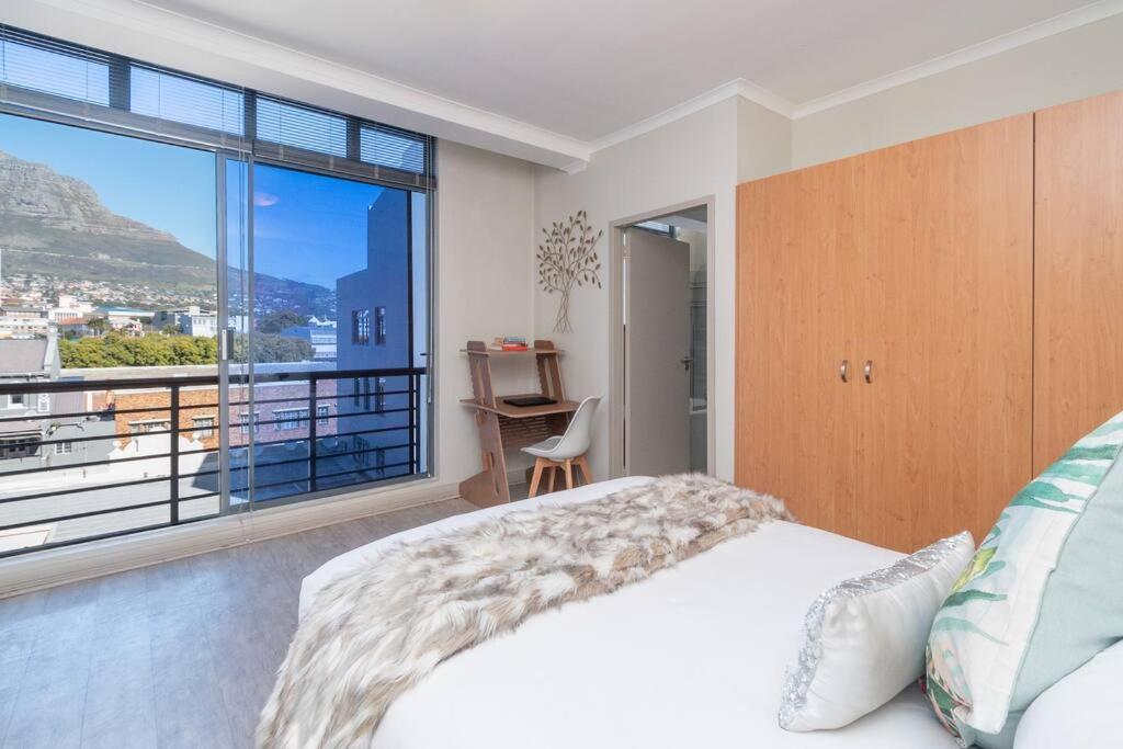 Urban Living In The Square Cape Town